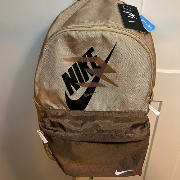 Backpack NIKE - Picture 1 of 11